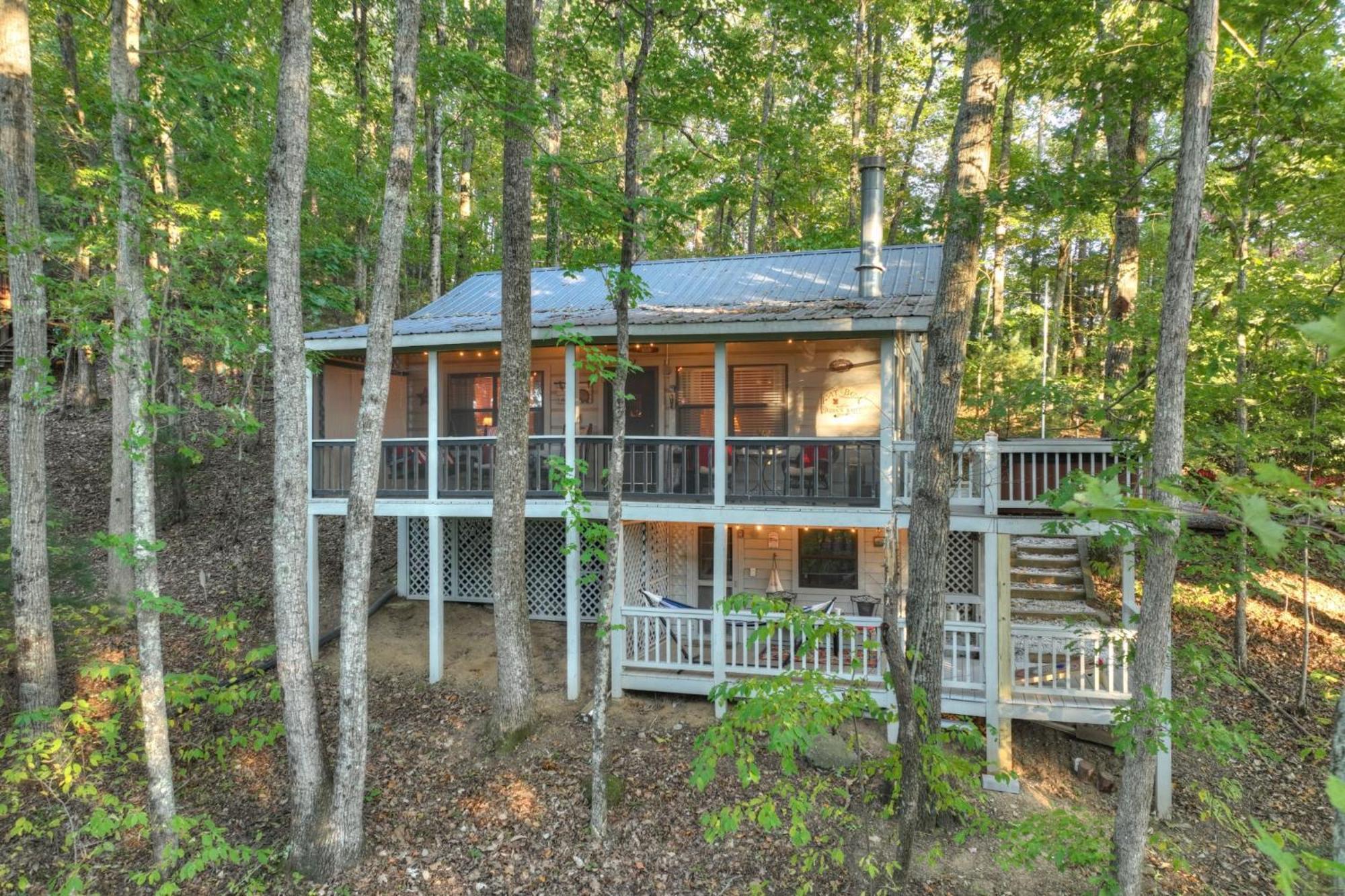 Hygge Haus Rustic Charm Cozy Beds And A Serene Location إليجاي المظهر الخارجي الصورة
