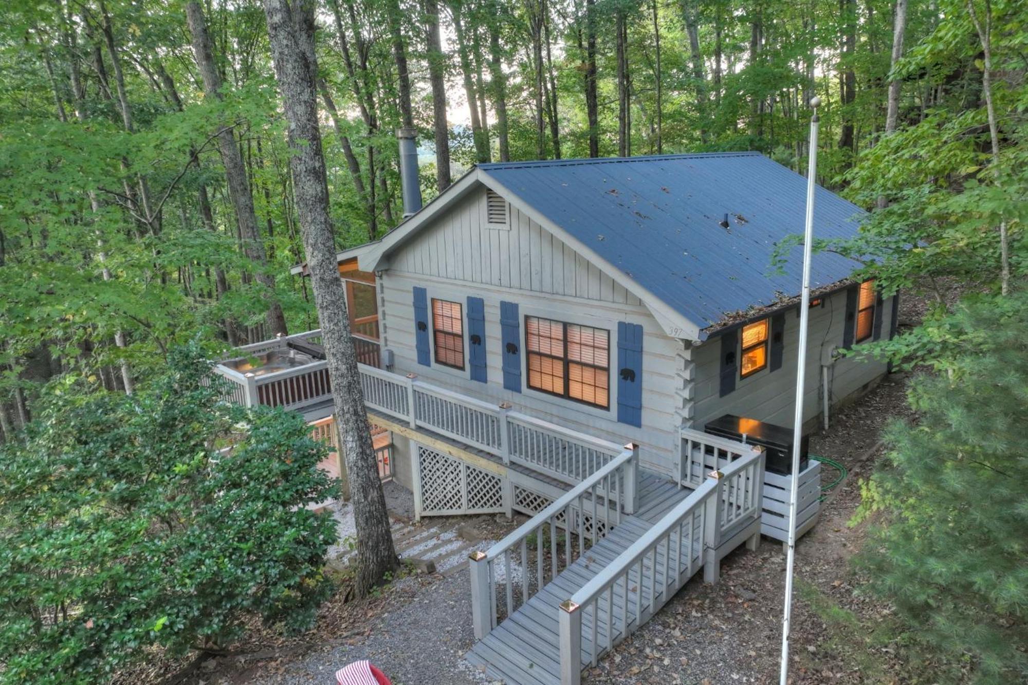 Hygge Haus Rustic Charm Cozy Beds And A Serene Location إليجاي المظهر الخارجي الصورة