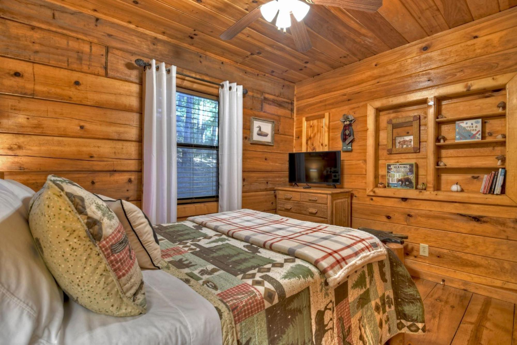 Hygge Haus Rustic Charm Cozy Beds And A Serene Location إليجاي المظهر الخارجي الصورة